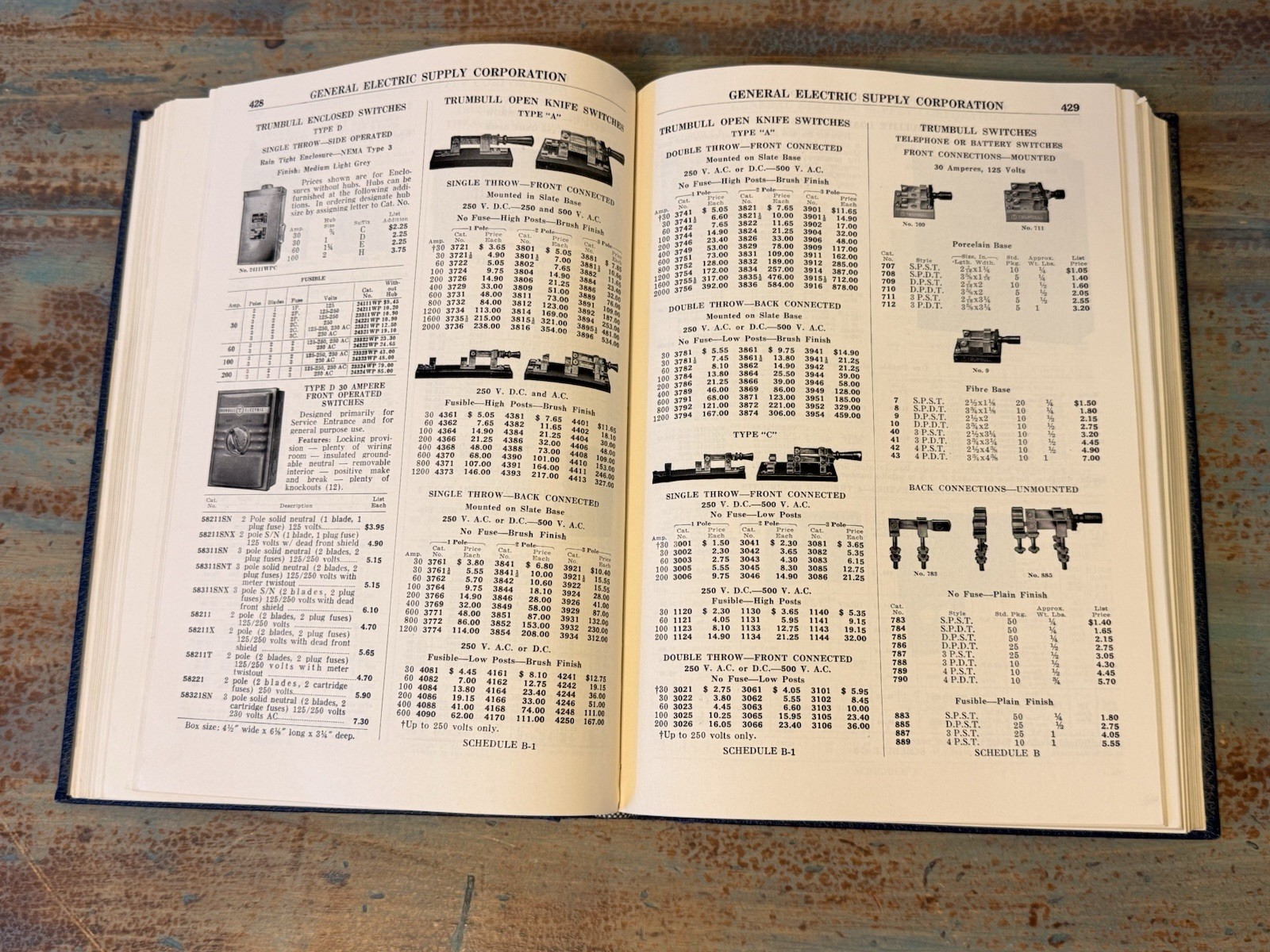 1951 General Electric Supply Corp Catalog Wiring Materials Power Apparatus Book