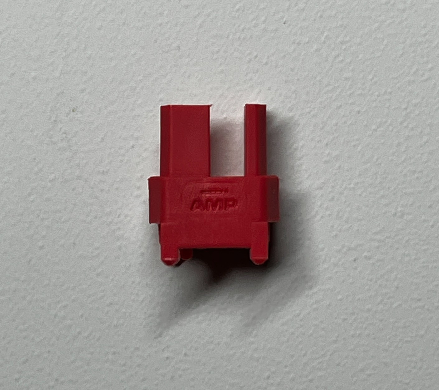Lot of 488 PCS of AMP AIRS-0039: Red Insulated Wire/Pin Housing, As pictured