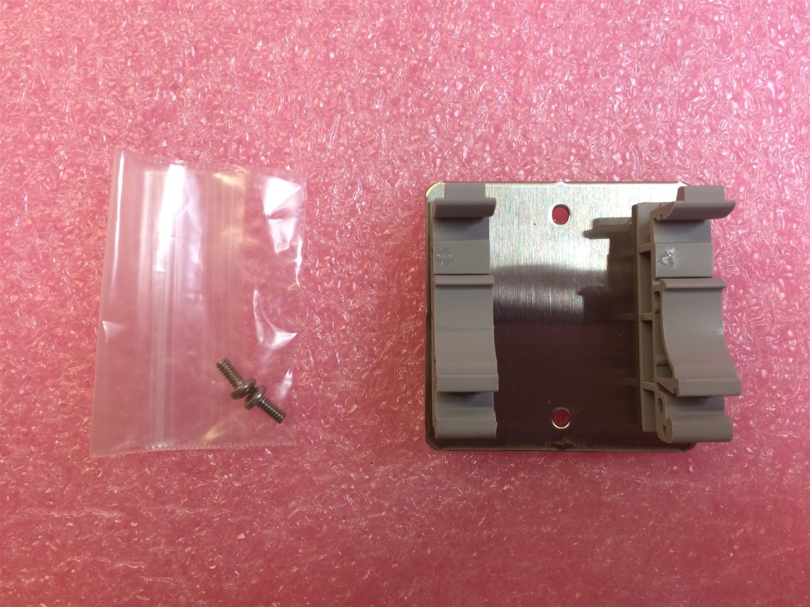 DA-01 Dutec DIN Rail Adapter 4 PIECES