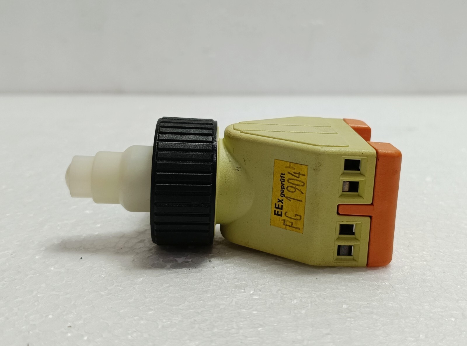 Bartec D-97980 Bad Mergentheim Illuminated Button 07-3363-1810 | New Surplus