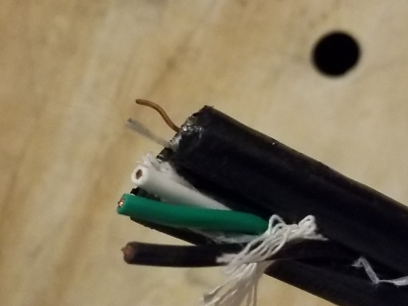 General Cable 59PVC00 16/3C+RG-59/U Camera Cable Dir Burial Sun Res /50ft