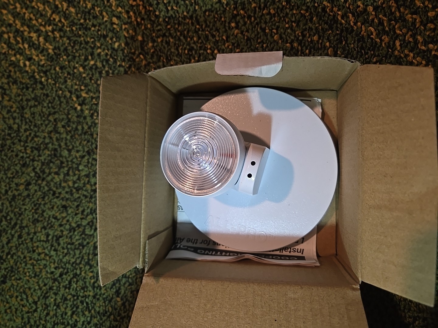 Cooper Sure-Lites APWR1, 1-Head, White, LED Emergency Light Remote Head, 1 pc.