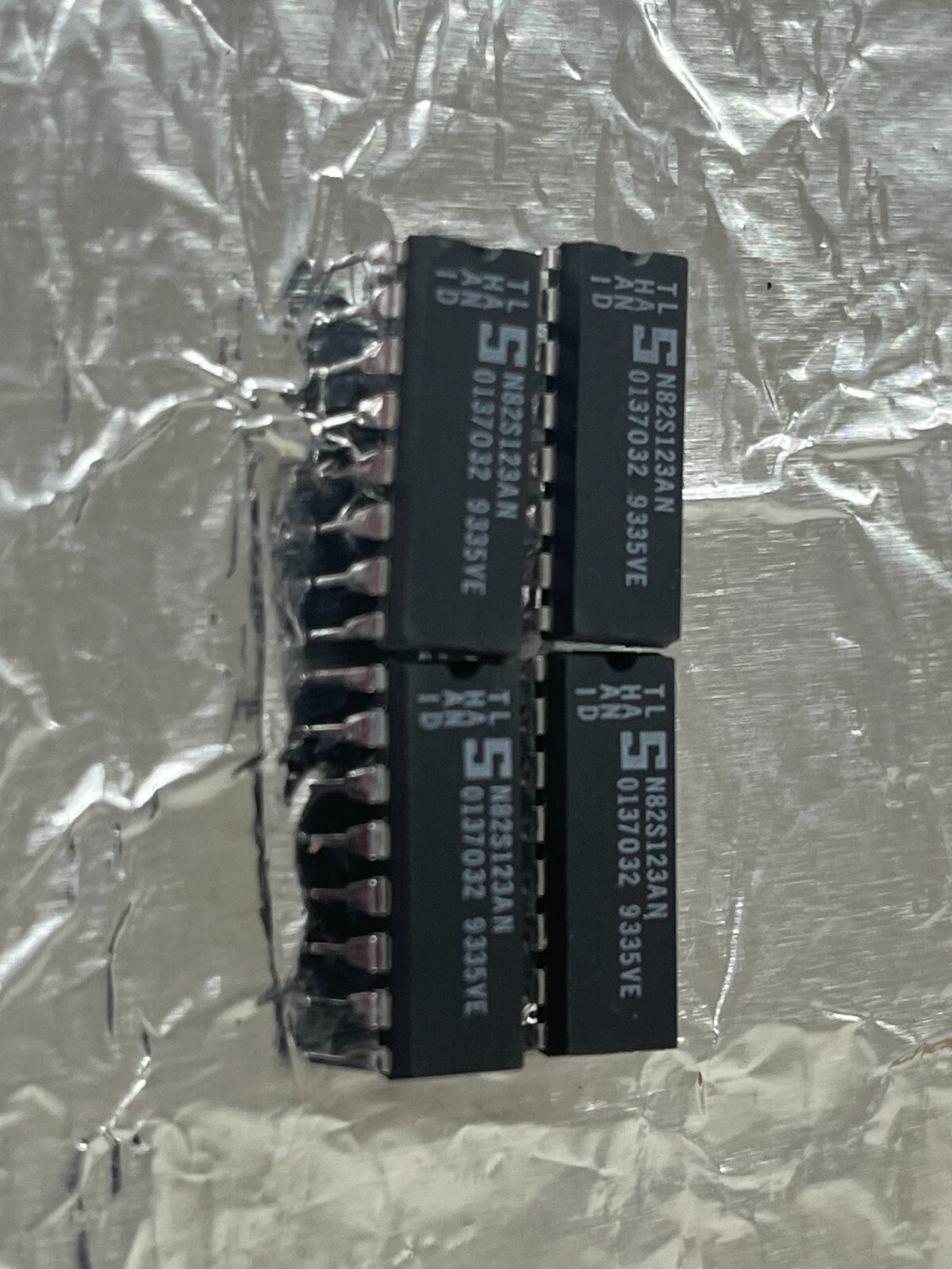 10Pcs lot- Signetics N82S123AN PROM, 16 Pin, DIP ICs- NEW