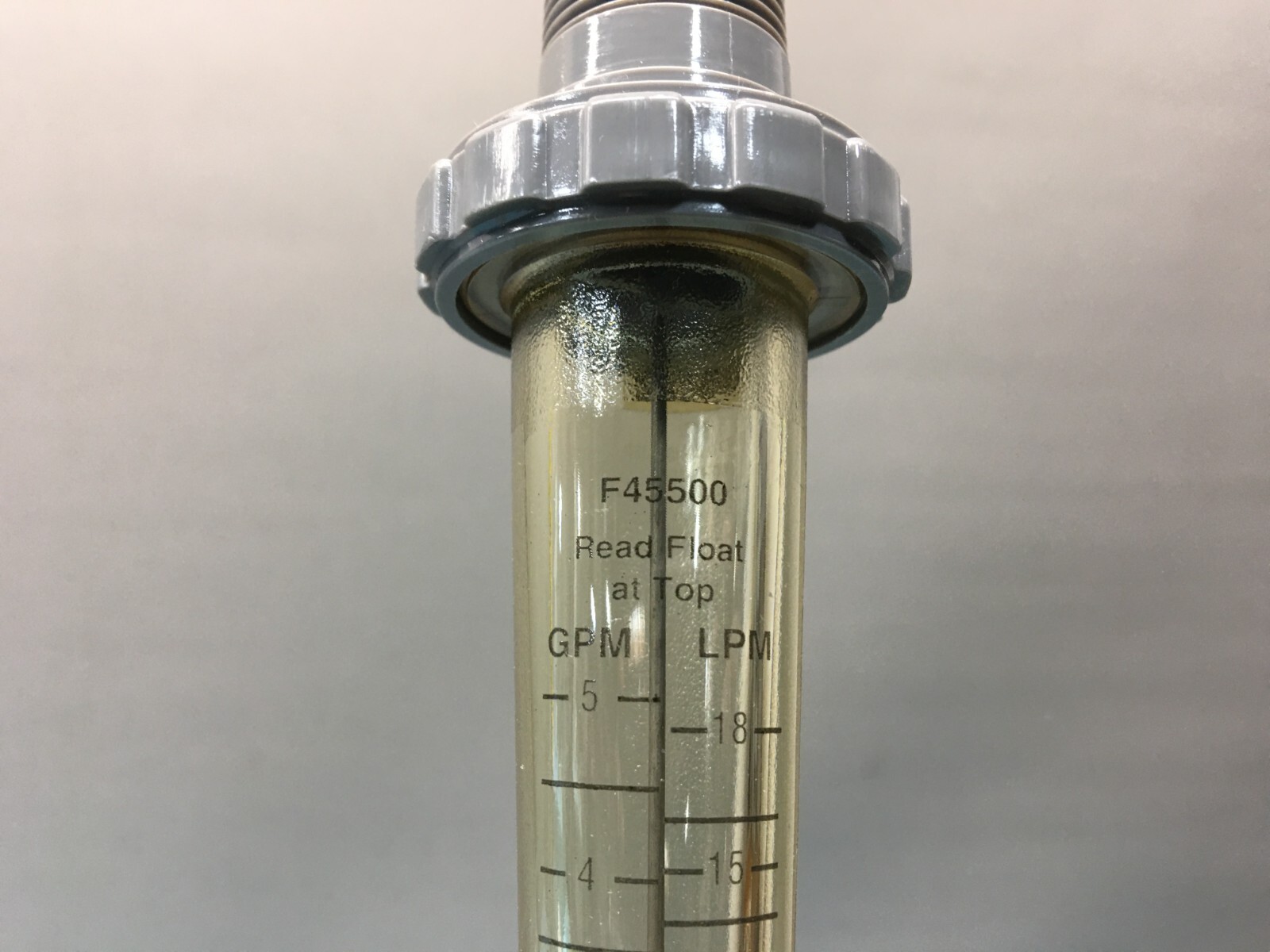 BLUE-WHITE F-45500LHN-12 FLOWMETER 0.5 – 5 GPM 1/2″ FPT, 127405