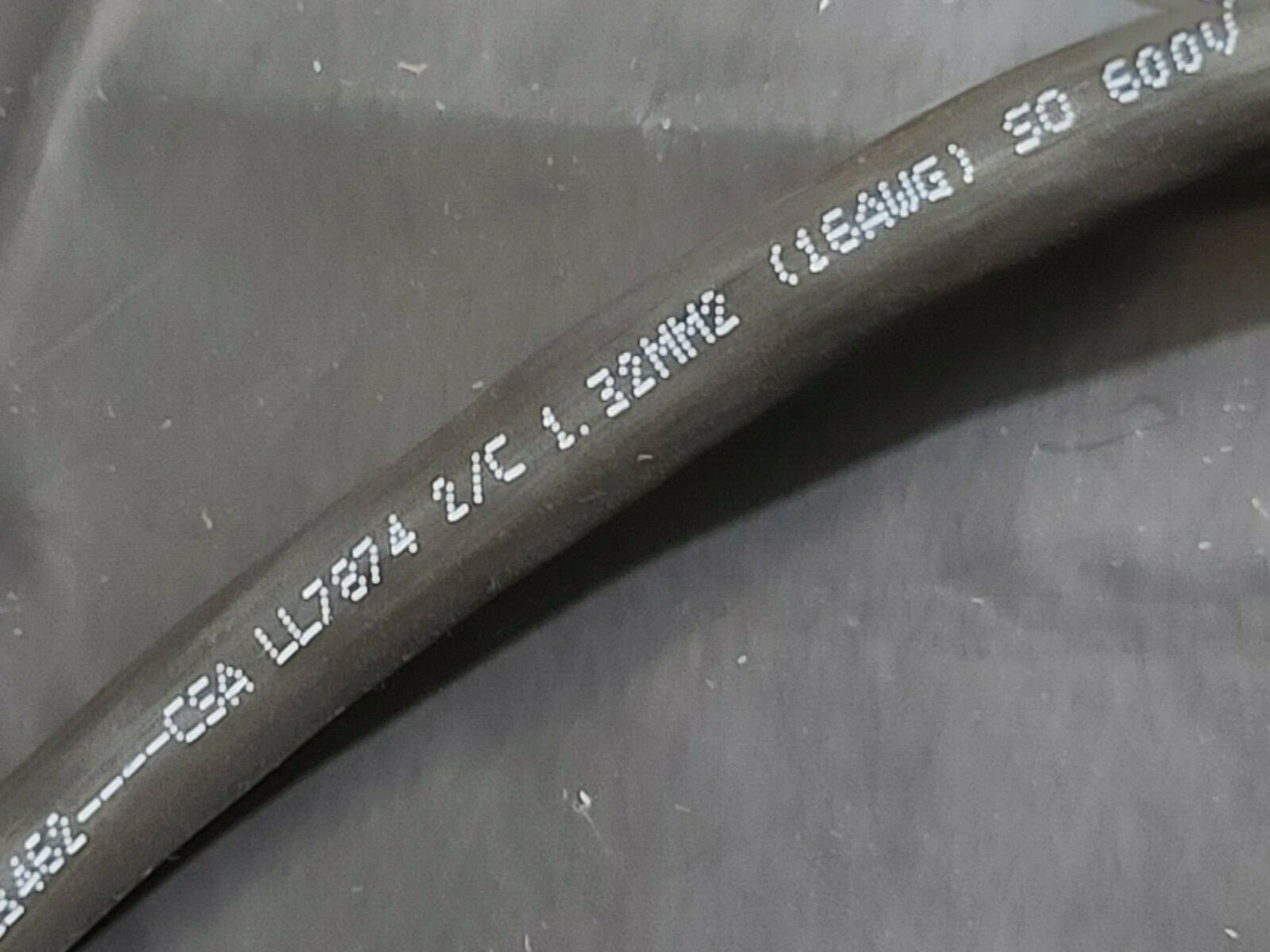Belden 19203 16/2C Type SO 600V/90C CPE/EPDM Portable Power Cord Cable /10ft
