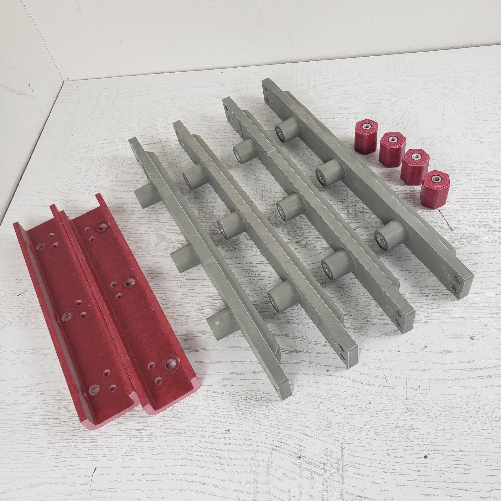 Electrical Panel Busbar Support Insulators And Standoff Insulators Lot