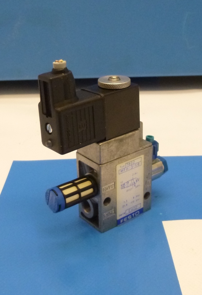 Festo Solenoid Valve / 7802 / MFH-3-1/8 / incl. Solenoid / 1.5…8bar