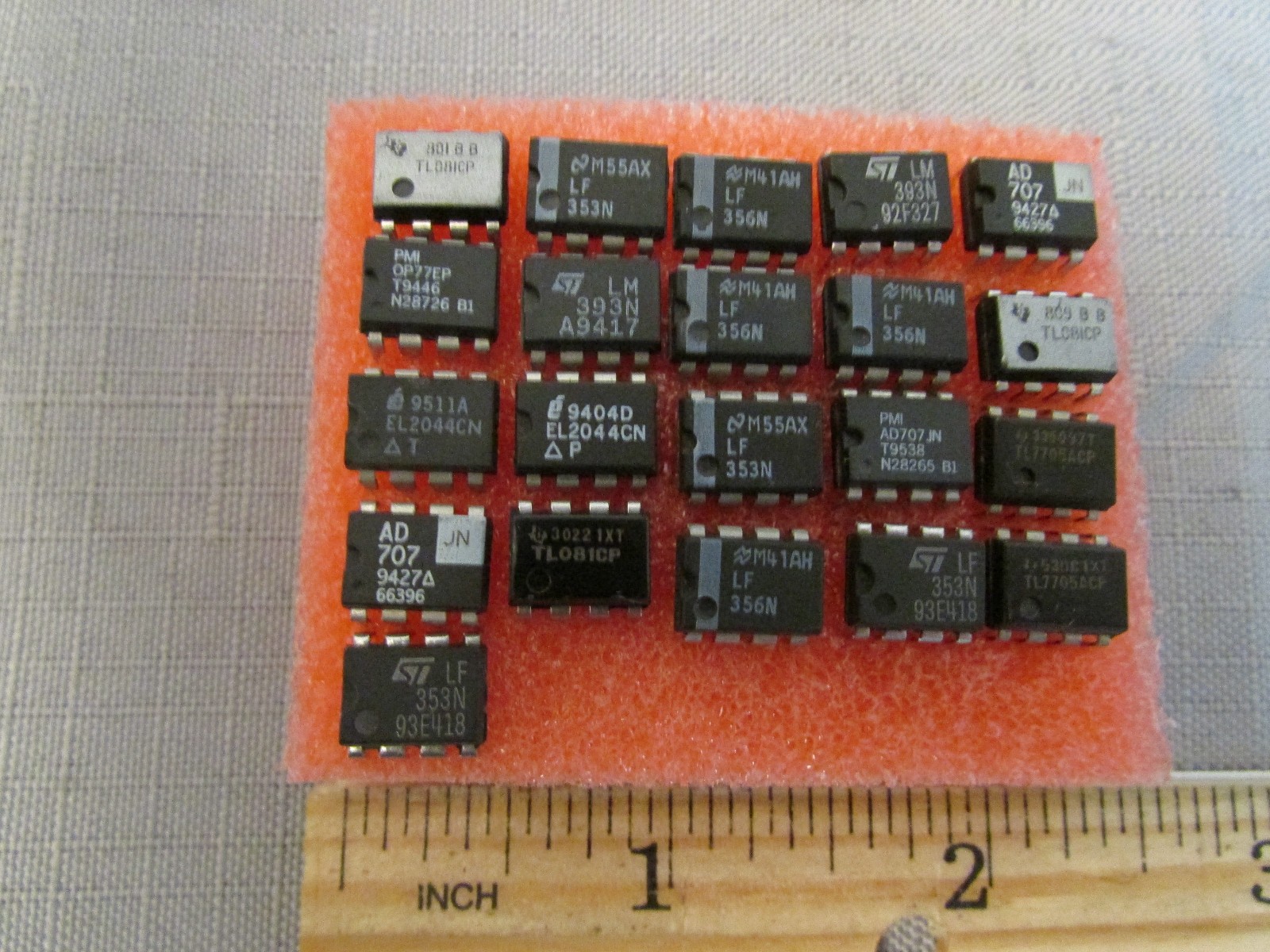 (21) Various 8-Pin DIP IC’s Op-Amps TL081 AD707 LM393 LF356 etc.
