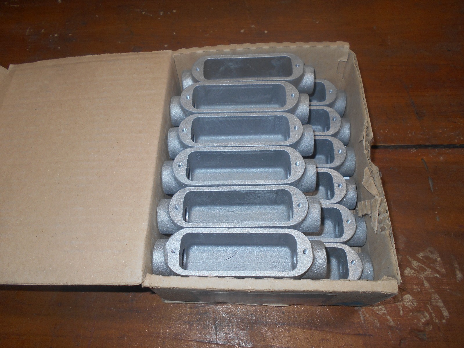 12 Eaton Crouse-Hinds Series C19 Conduit outlet Body, Mark 9 Body, 1/2″
