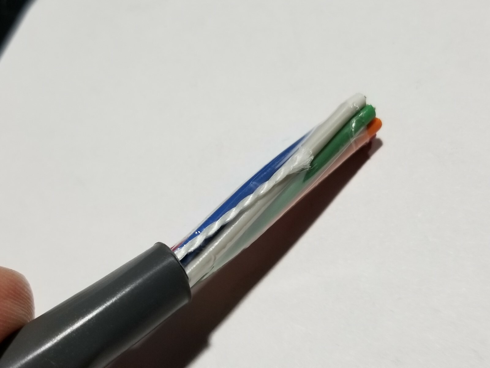 Carol C9032A 18/6C eXzel Premium High Endurance Control/Communication Cable/25ft