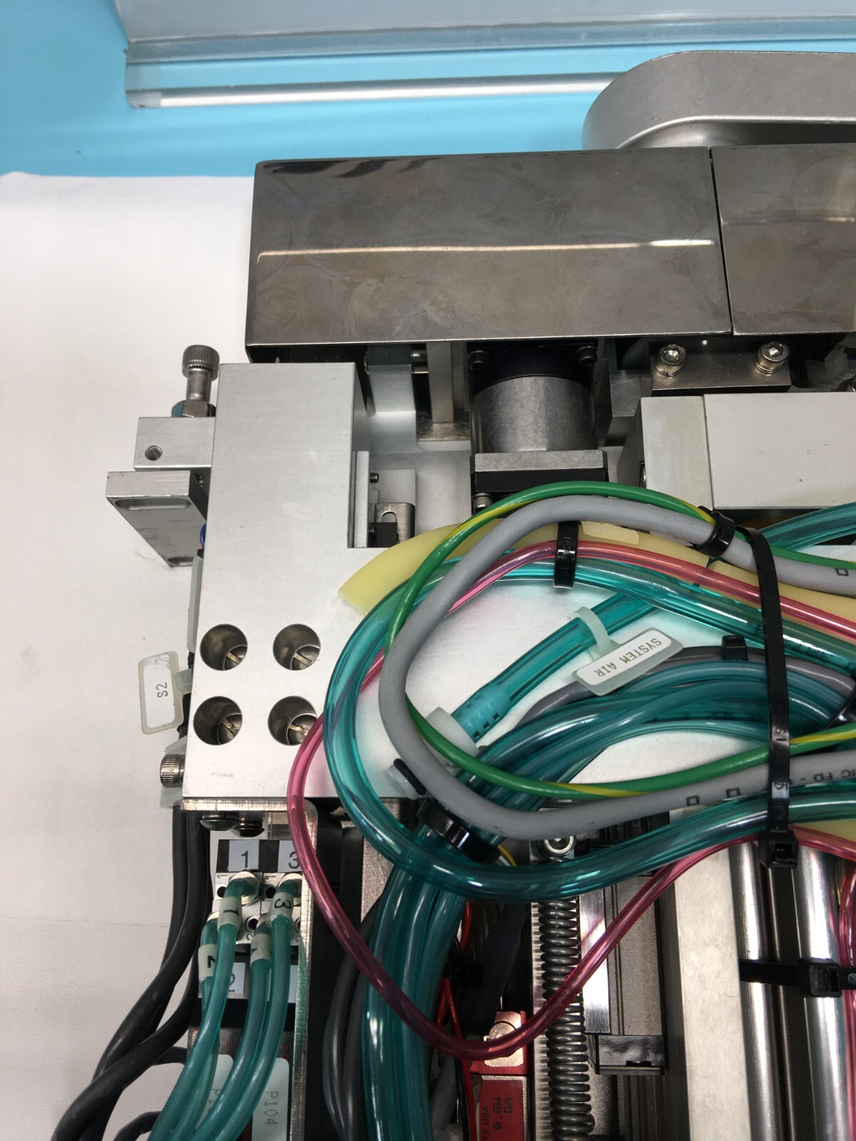 Silicon Valley Group SVG 99-46450-01 Wafer Shuttle Arm Robot Assy SE, 149455