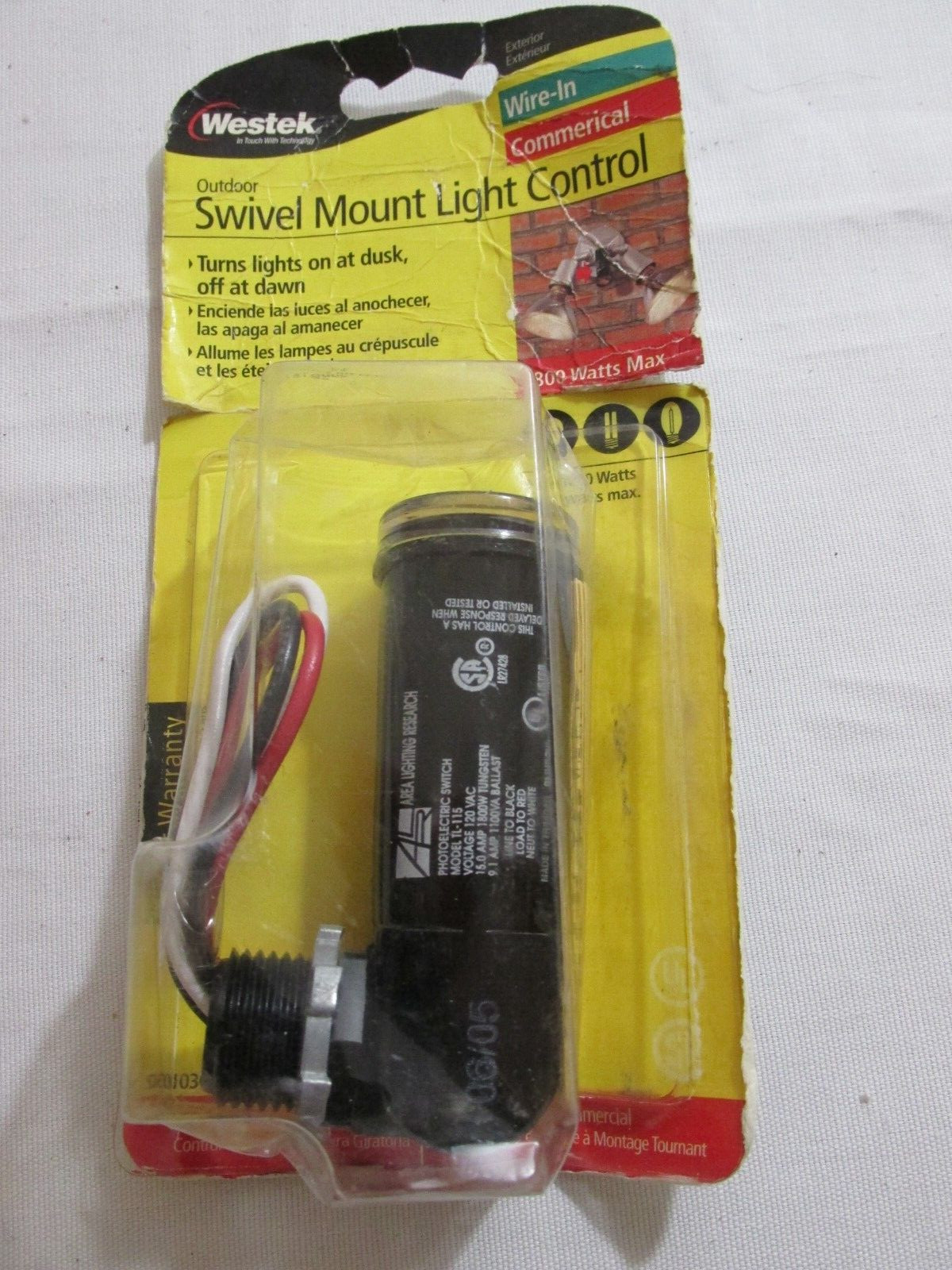 WESTEK VINTAGE NEW SEALED PHOTOELECTRIC SWITCH SW103CT OUTDOOR LIGHT CONTROL