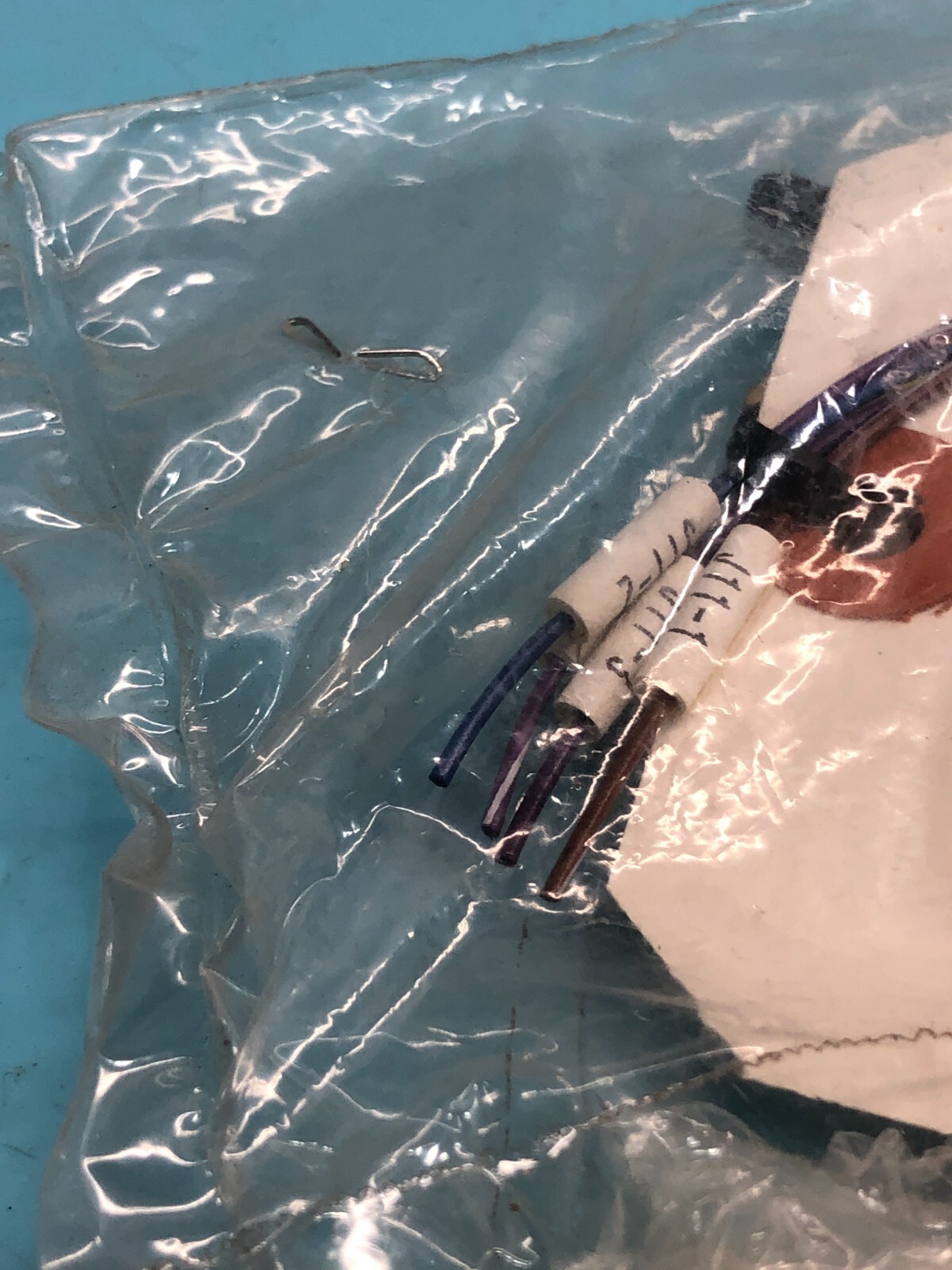 Applied Materials AMAT 0150-37185 CABLE, INNER RTD, PCB ENCLOSURE, 186879