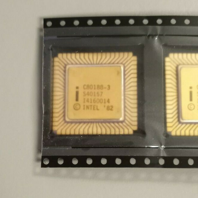 Early 1980s Intel C80188-3 16 bit 8MHz CPU, 68 PIN Gold Plated Ceramic CLCC