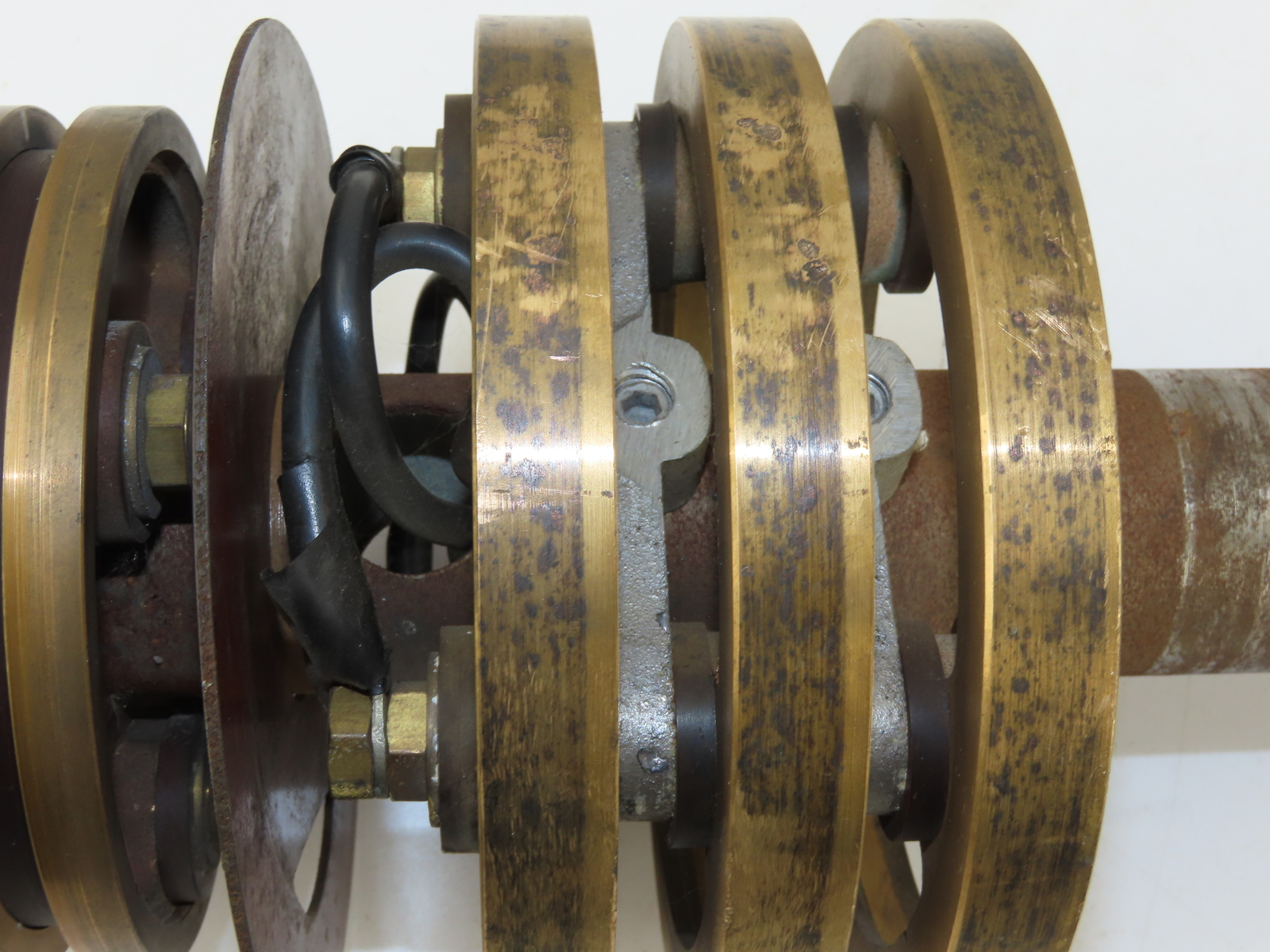 Large G&L Slip Ring Carbon Brushes 20HP 460Volt 3phase Electrical Contact 7Pole