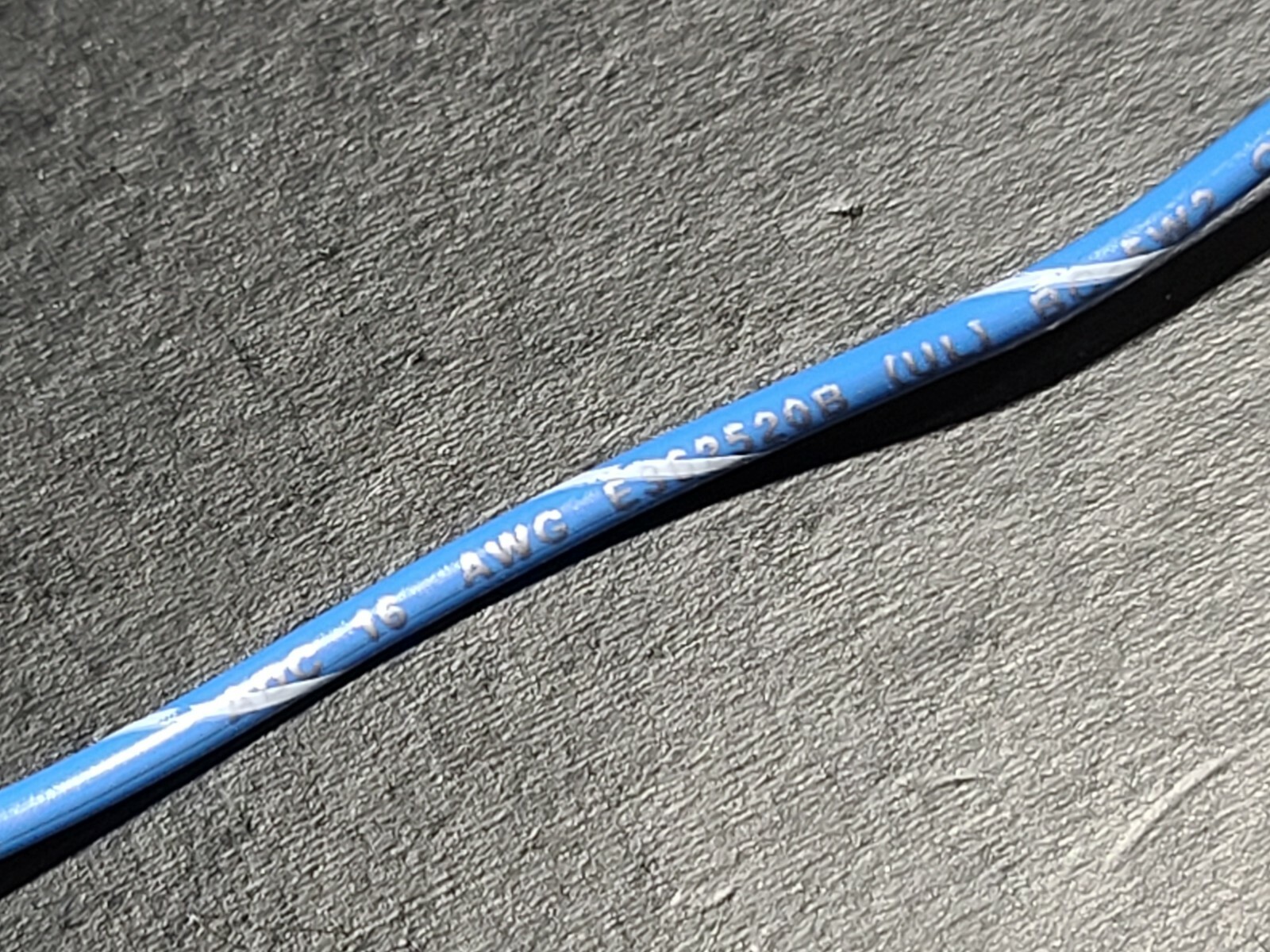 Advanced Digital Cable #16awg TnCu BC-5W2 HookUp Wire 1015/1230 Blue/White/100ft