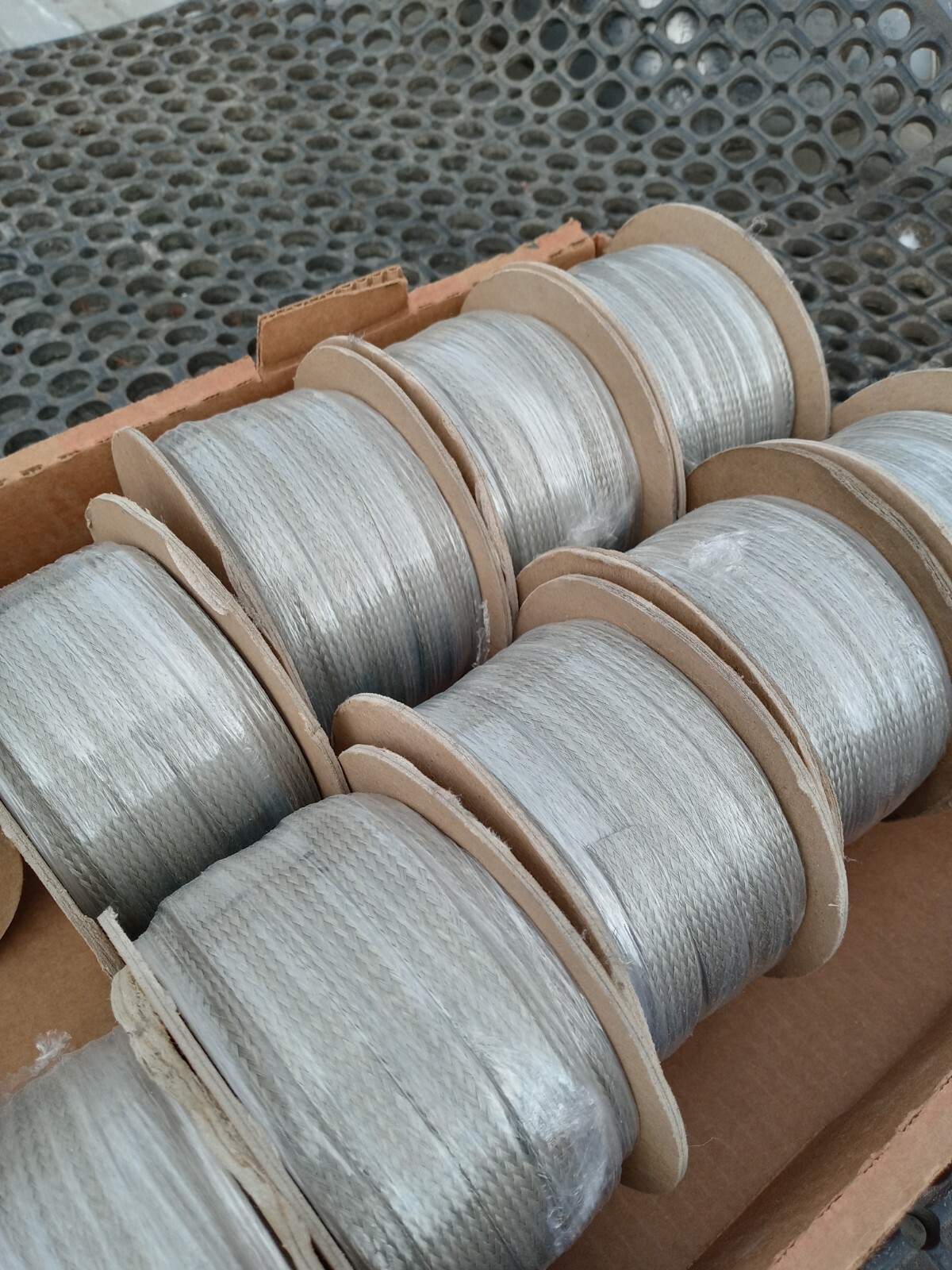 omega wire 4u897 48×11/36 1/2″ t/c tubular 1 roll