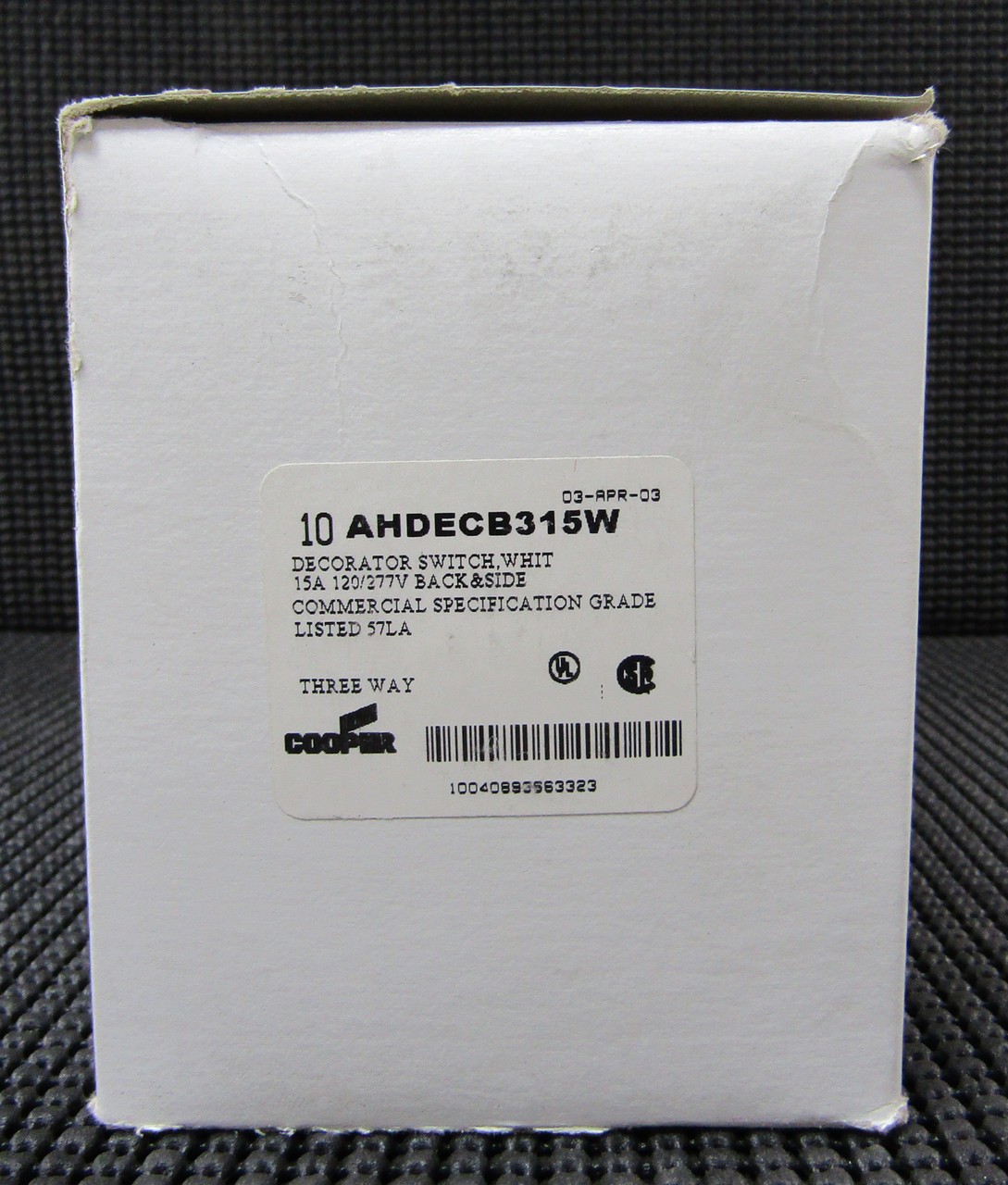 COOPER AHDECB315W 120/277V 15A 3 WAY WHITE SWITCH – LOT OF 2 / NEW NO BOX