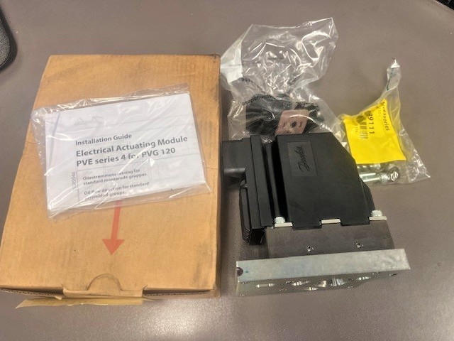 SAUER DANFOSS 157B4128 155G4092 PROPORTIONAL VALVE PVEH120 S4