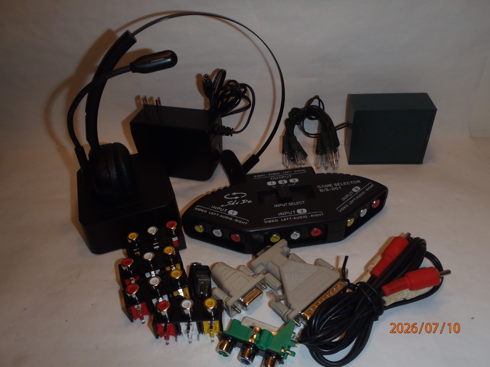 5 POUNDS ELECTRICAL ELECTRONIC HARDWARE COMPONENTS CONNECTORS COLLECTION