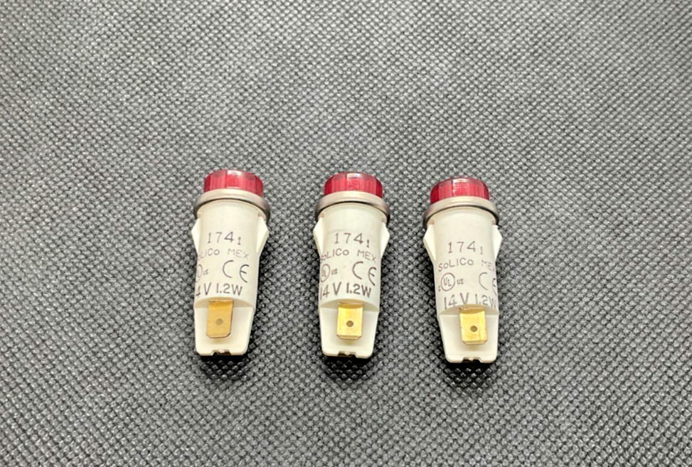 Solico 3035-3-11-38310 Red 14 V 1.2 W Indicator Lamp Lot of 3 New (TSC)
