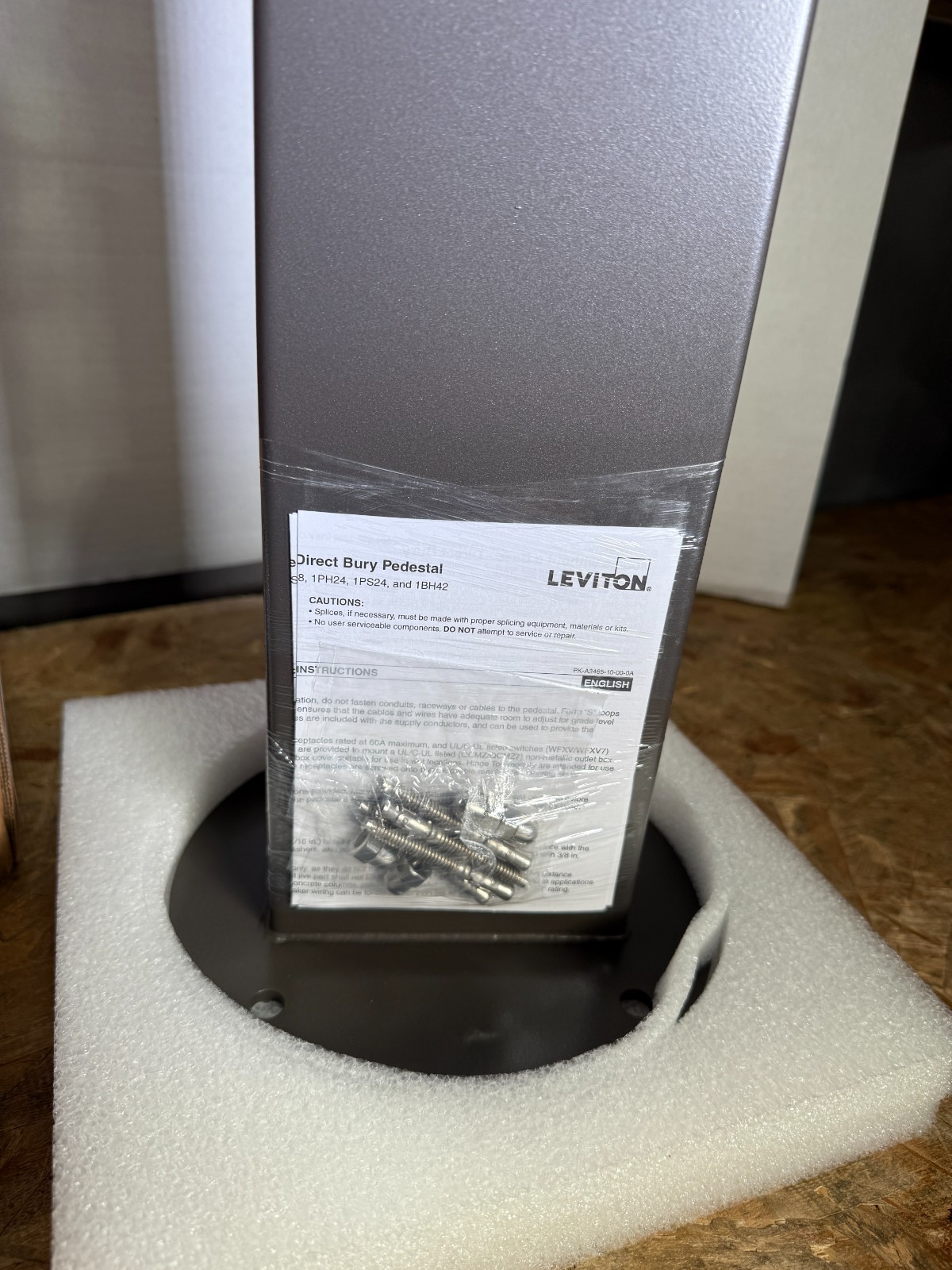 Leviton 1PS18-3Z Power Pedestal Kit No Hinge New Bronze