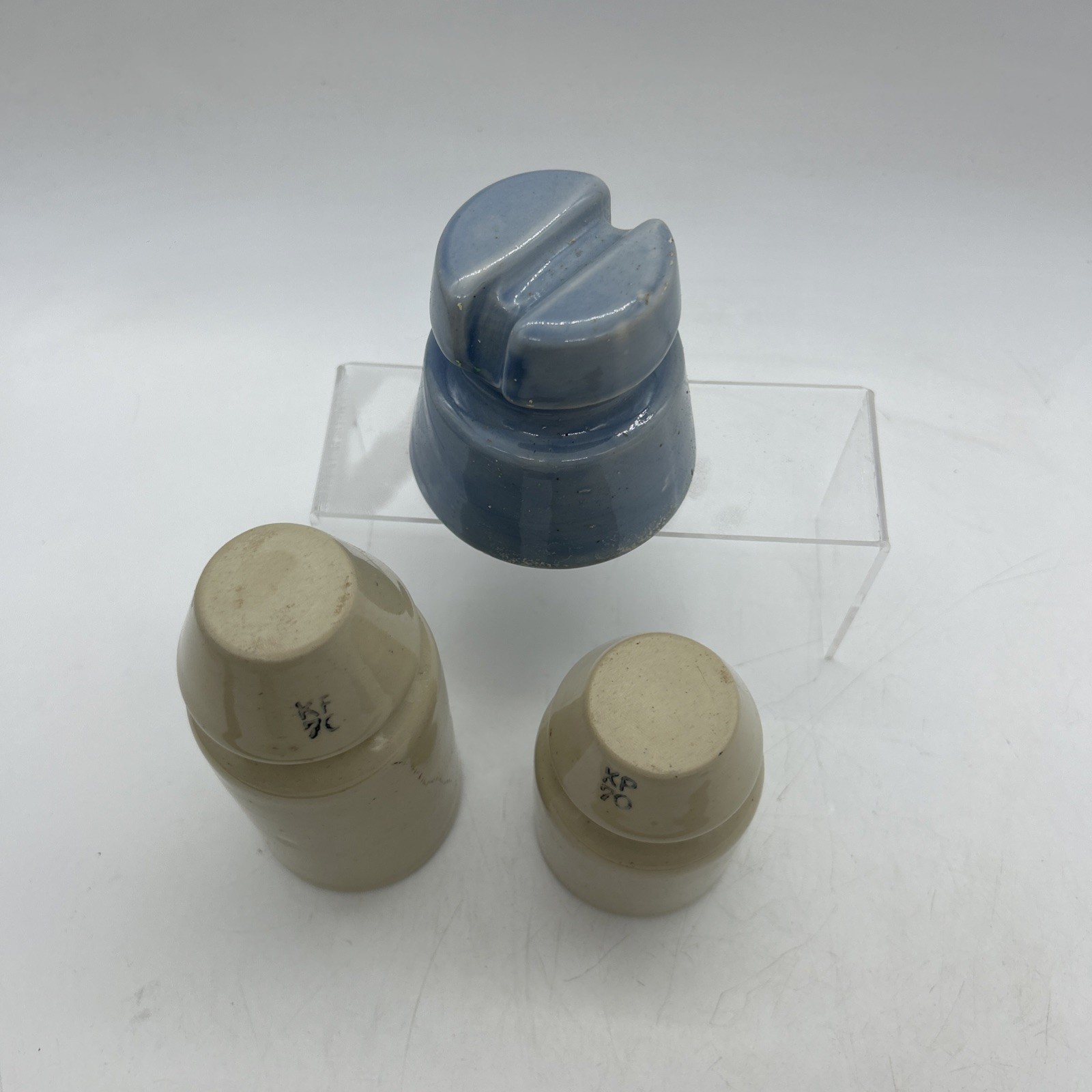 Vintage KP Blue White Electric Insulators Porcelain Set Australia