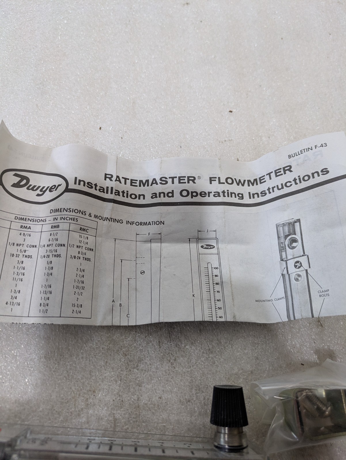DWYER RMA-42-SSV FLOW METER