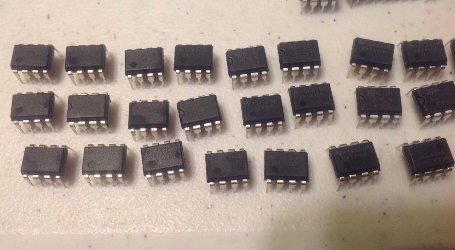 Texas Instruments and Fairchild and 10-Pcs UA741CN