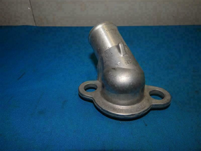 Ford F6AE-8594-AC F6AE8594AC Thermostat Housing New
