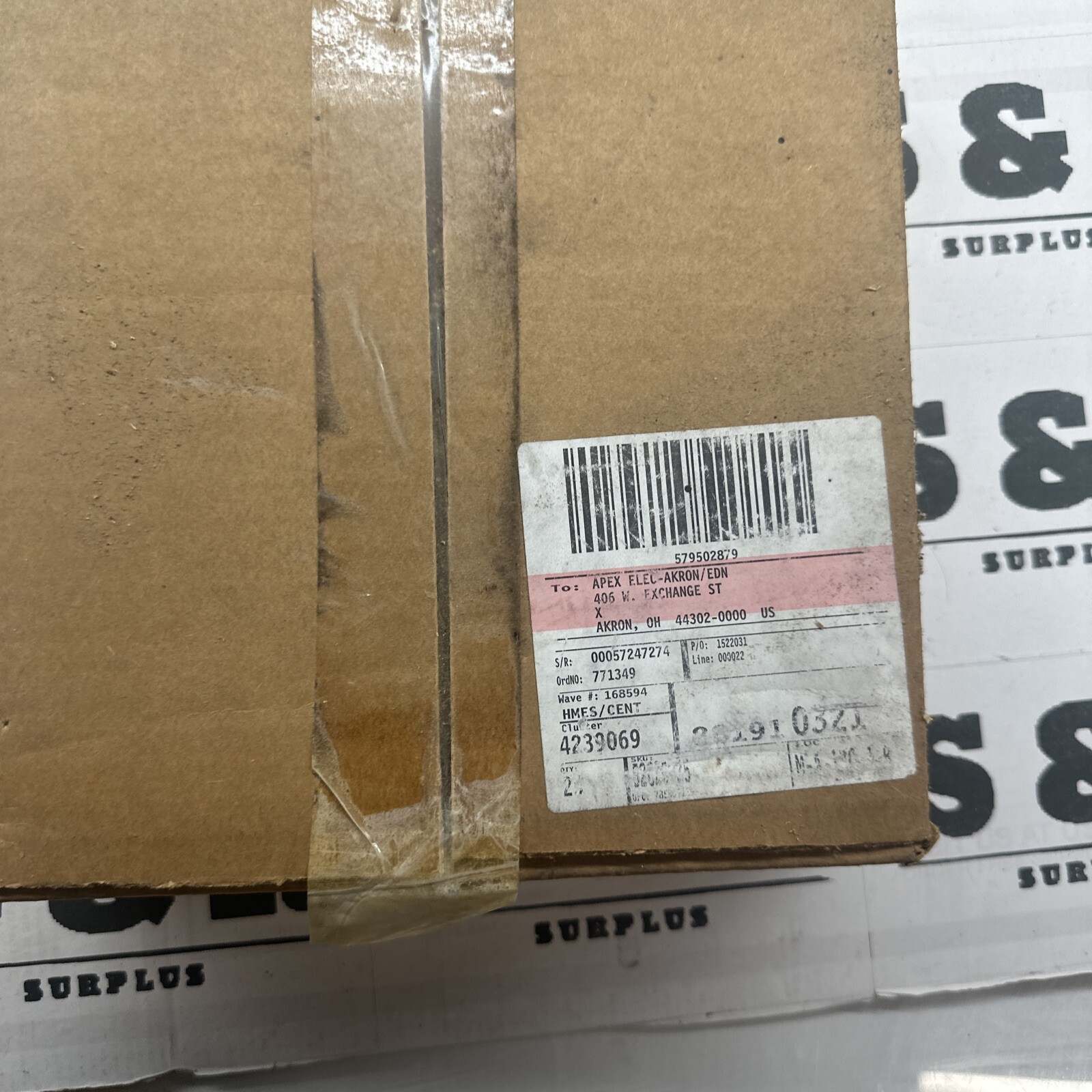Box of 10 Thomas & Betts 52C20-25 Square Steel City Electrical Outlet Box Cover