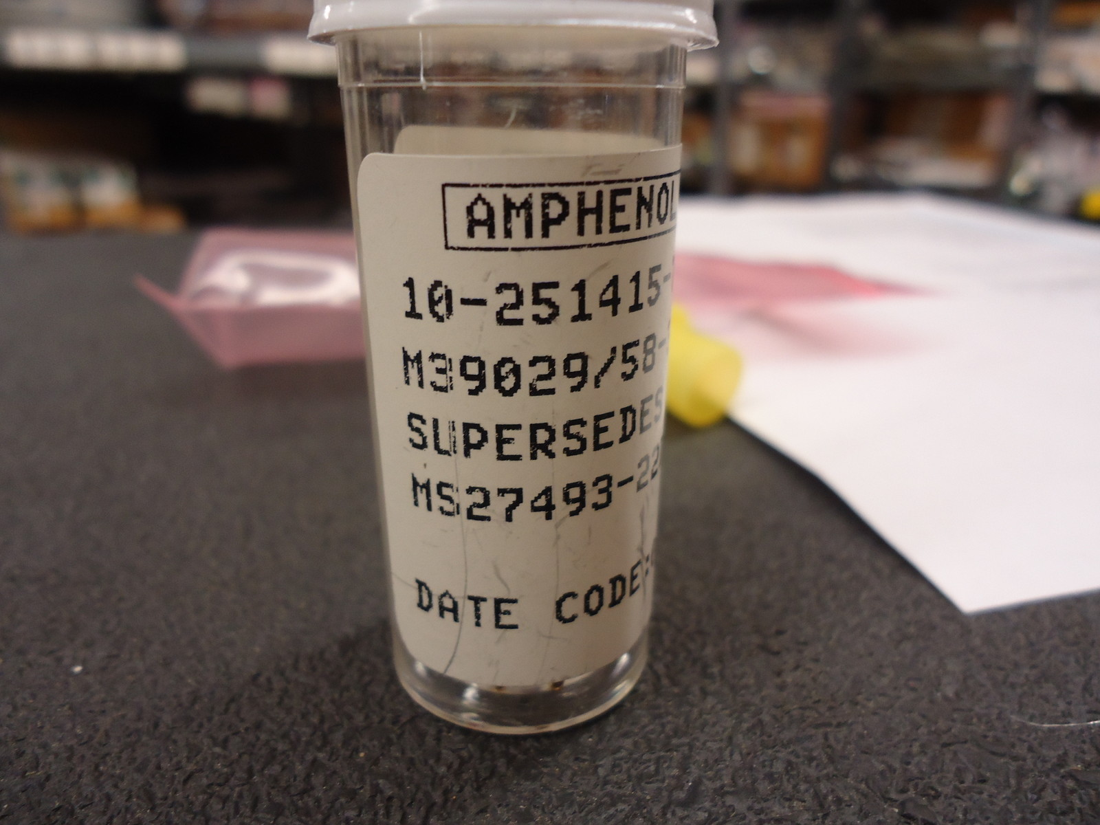 New, AMPHENOL, D38999/26FA35PN, CONN CIRCULAR PIN 6 POS CRIMP