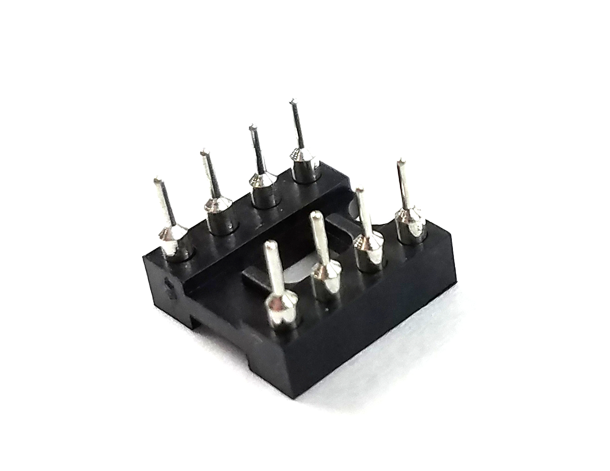 1PCS Microchip MCP601-I/P MCP601 + Socket – Single Supply CMOS Operational Amp