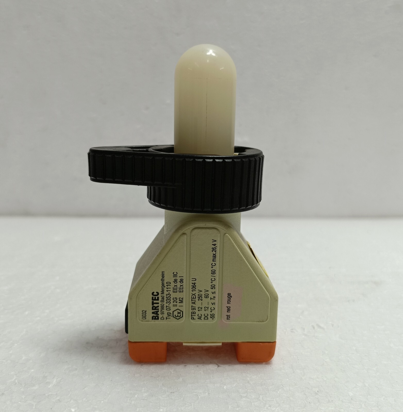 Bartec D-97980 Bad Mergentheim Illuminated Button 07-3353-1110 | New Surplus