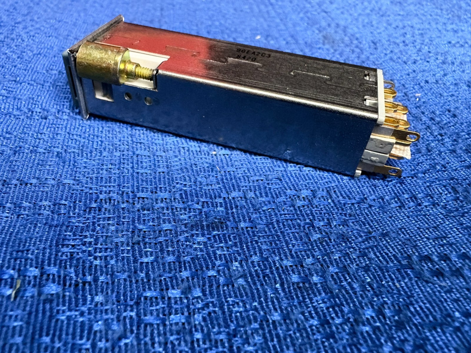 Master Specialties 90EA2C3 Series 90 Tellite Push Button Switch