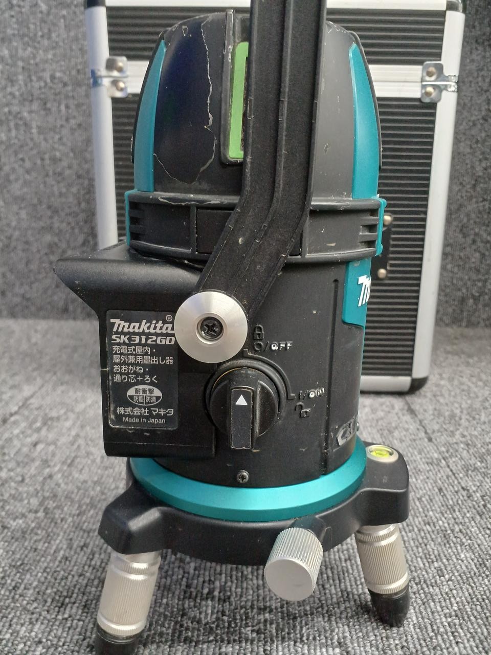Makita SK312GD Laser Marker with Charger Required