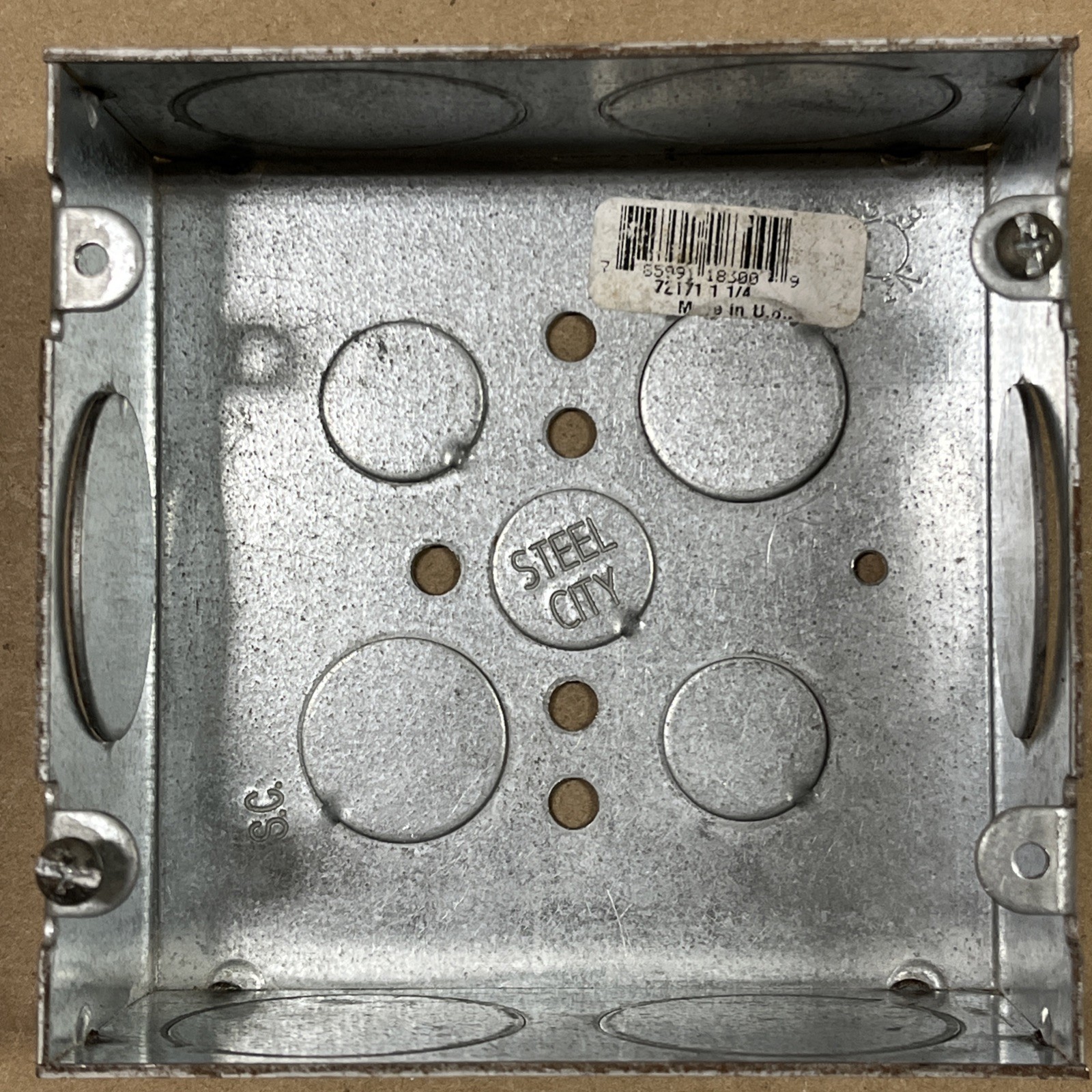STEEL CITY 72171-1-1/4, Square Outlet Box, 4-11/16 x 2-1/8 x 4-11/16,Welded, 1pc