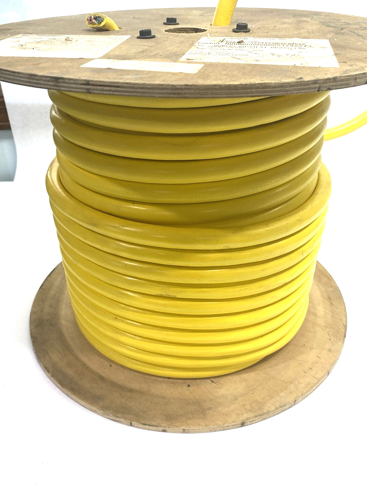Carol 02426.35T.05 Portable 12/4 SOOW Yellow Cord 0.65″ OD, LOT OF 15 FEET