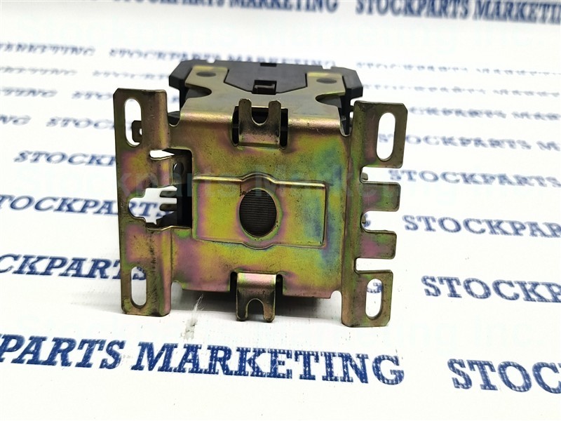Cutler-Hammer Contactor 24V 50-60Hz 30 Days Warranty Fast Shipping