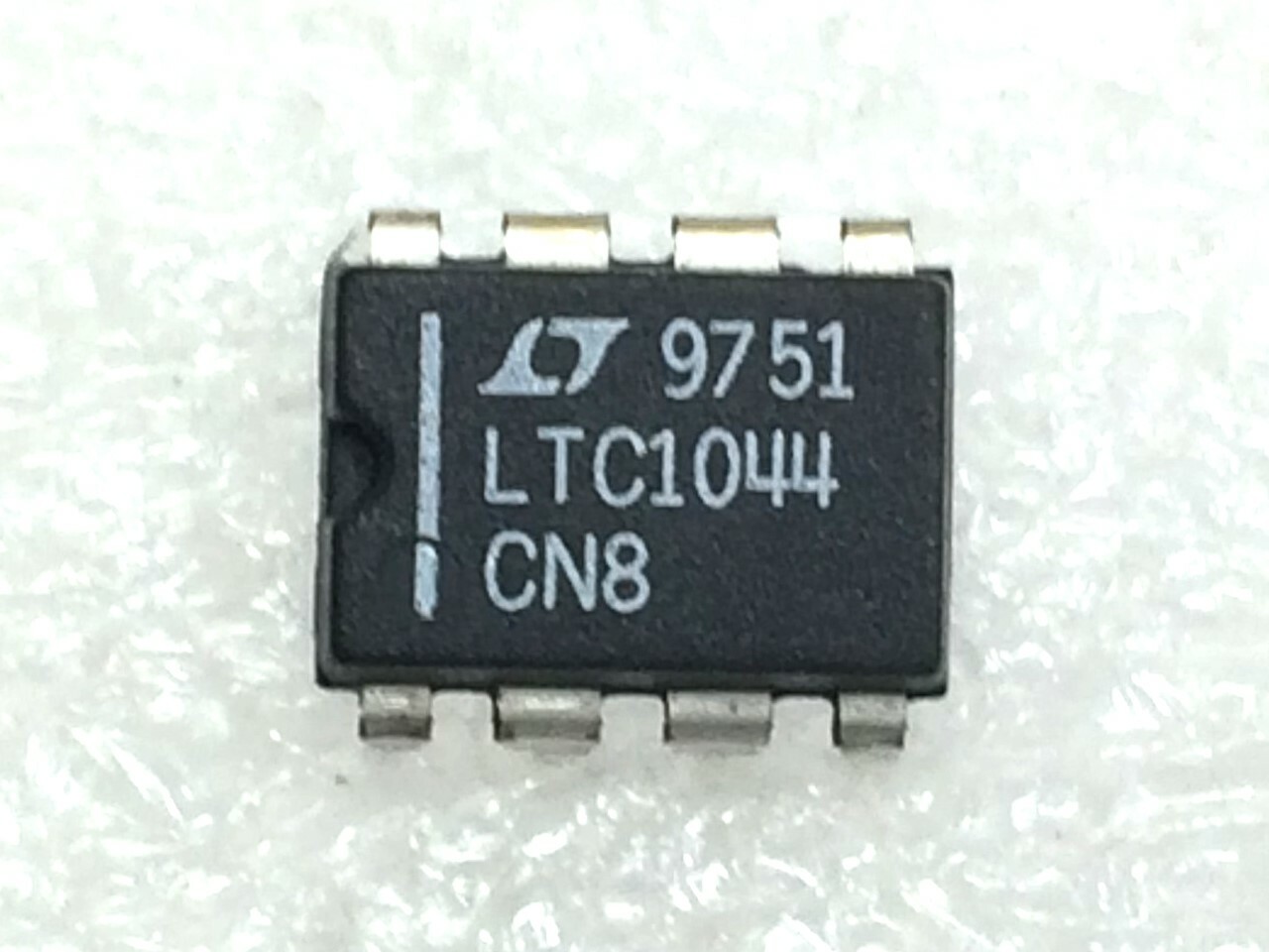 LTC1044CN8 LTC IC REG SWTCHD CAP INV RATIO 8DIP 4 UNIT