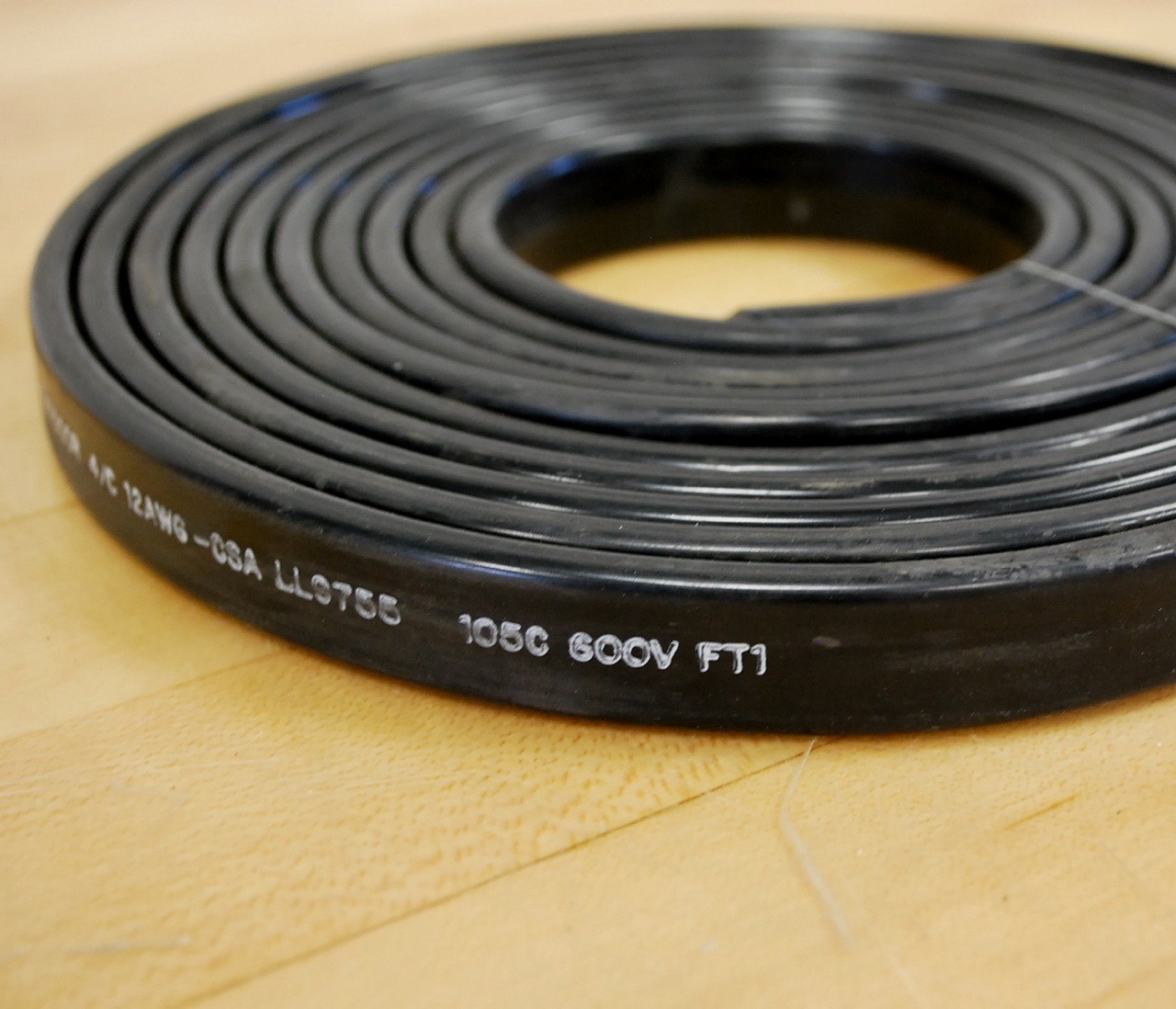 Festoon PVC T-14267, 14 Foot, 105C 600V VW-1 12AWG 600V Outdoor – NEW
