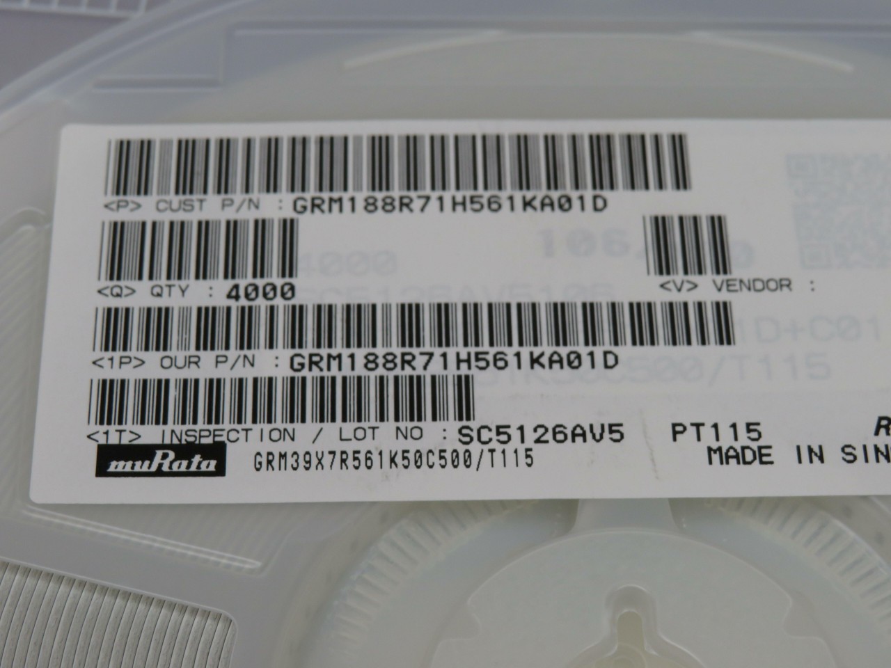 LOT OF 4000 MURATA ELECTRONICS GRM188R71H561KA01D C610-236-6011 MULTILAYER CERAM