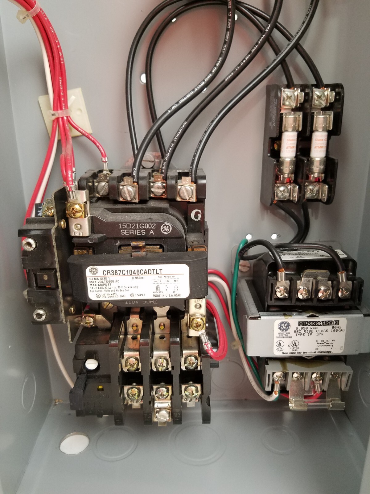 GE NEMA 1 Size 1 Breaker Style Combo Motor Starter 3P 480V HOA – Next Day Option