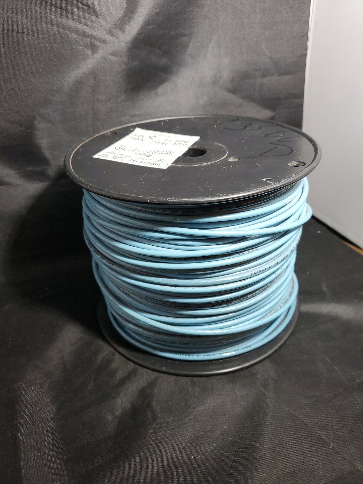 Machine Tool Wire E85964 UL Machine Tool Wire Blue 600V 500 FT NEW