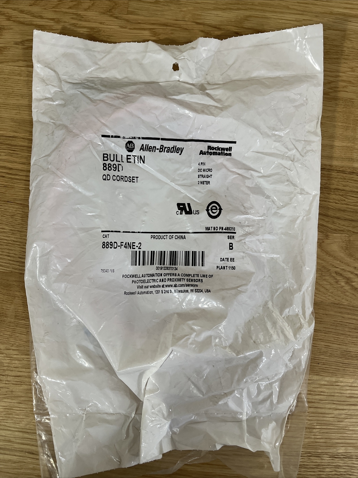 Allen Bradley 889D-F4NE-2 Factory Sealed Bags