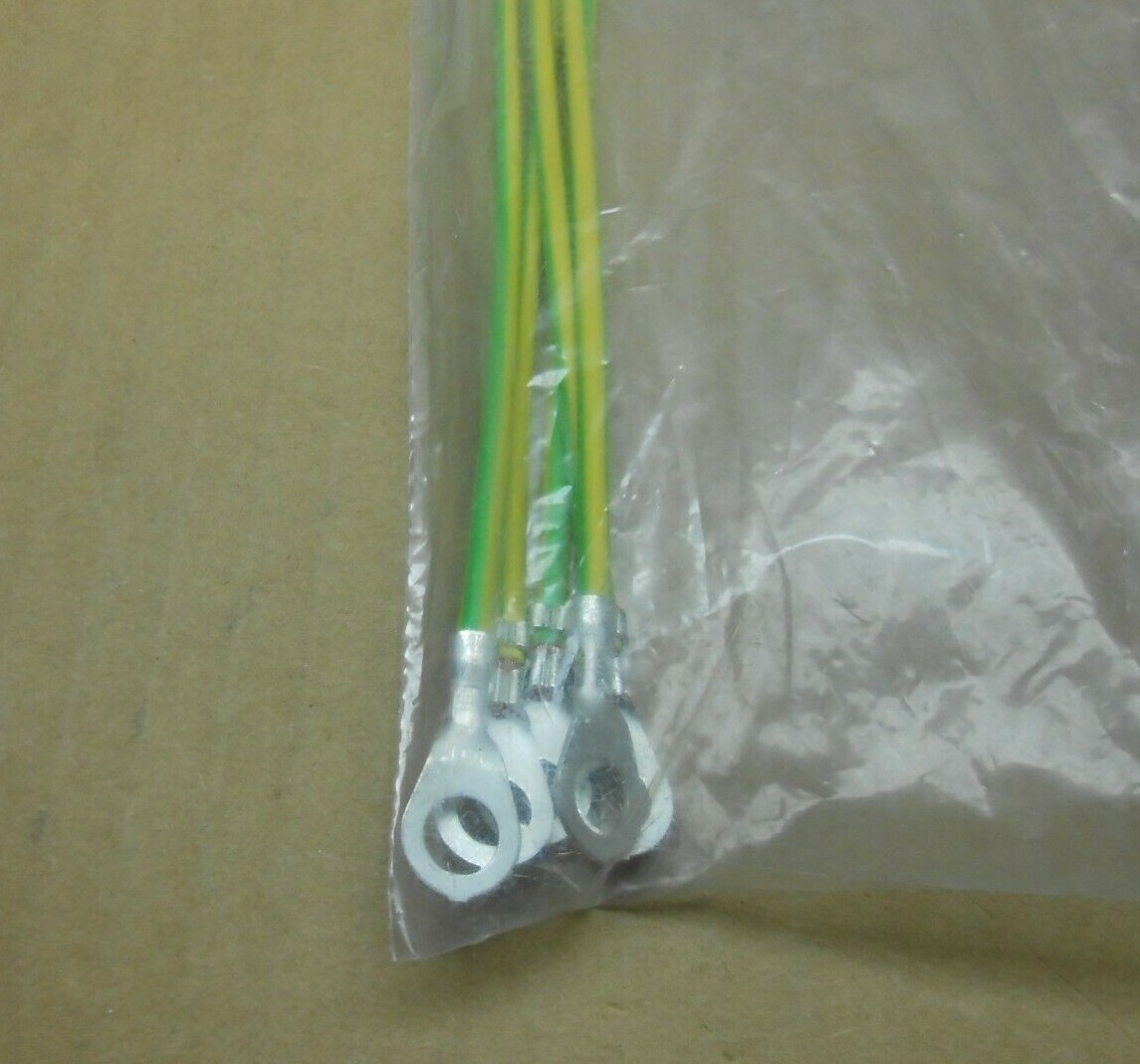 5 NIB RITTAL 2567.000 2567000 GROUNDING STRAPS 300-4 45SQMM (88 BAGS AVAILABLE)