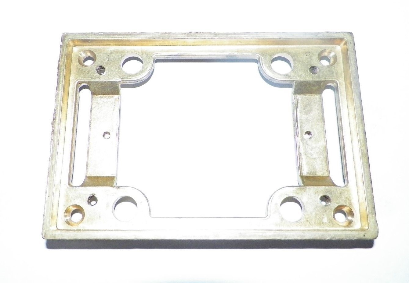 STEEL CITY BRASS CARPET PLATE FLOOR BOX TILE PLATE 1G P64