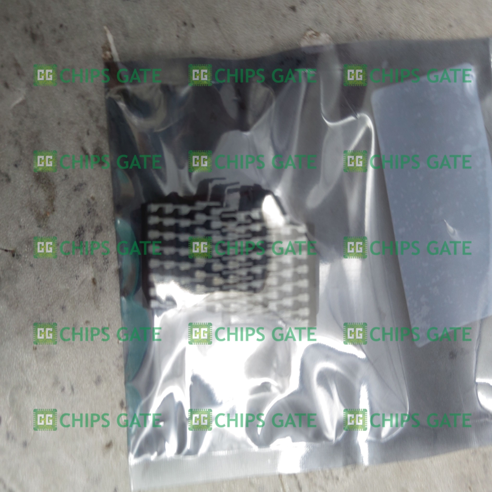 5PCS MK4116N-2 Encapsulation:DIP-16,16,384 X 1 BIT DYNAMIC RAM