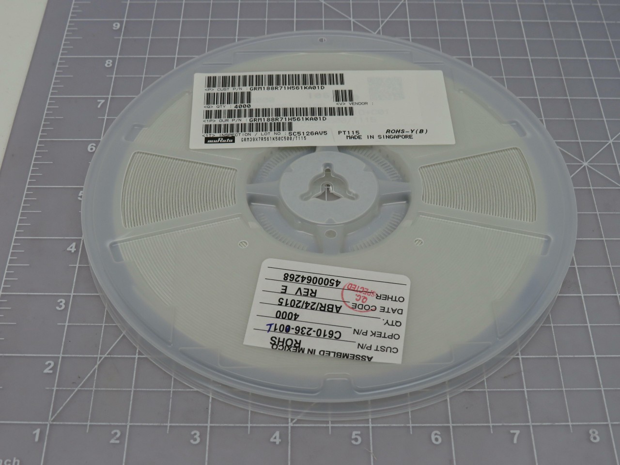 LOT OF 4000 MURATA ELECTRONICS GRM188R71H561KA01D C610-236-6011 MULTILAYER CERAM