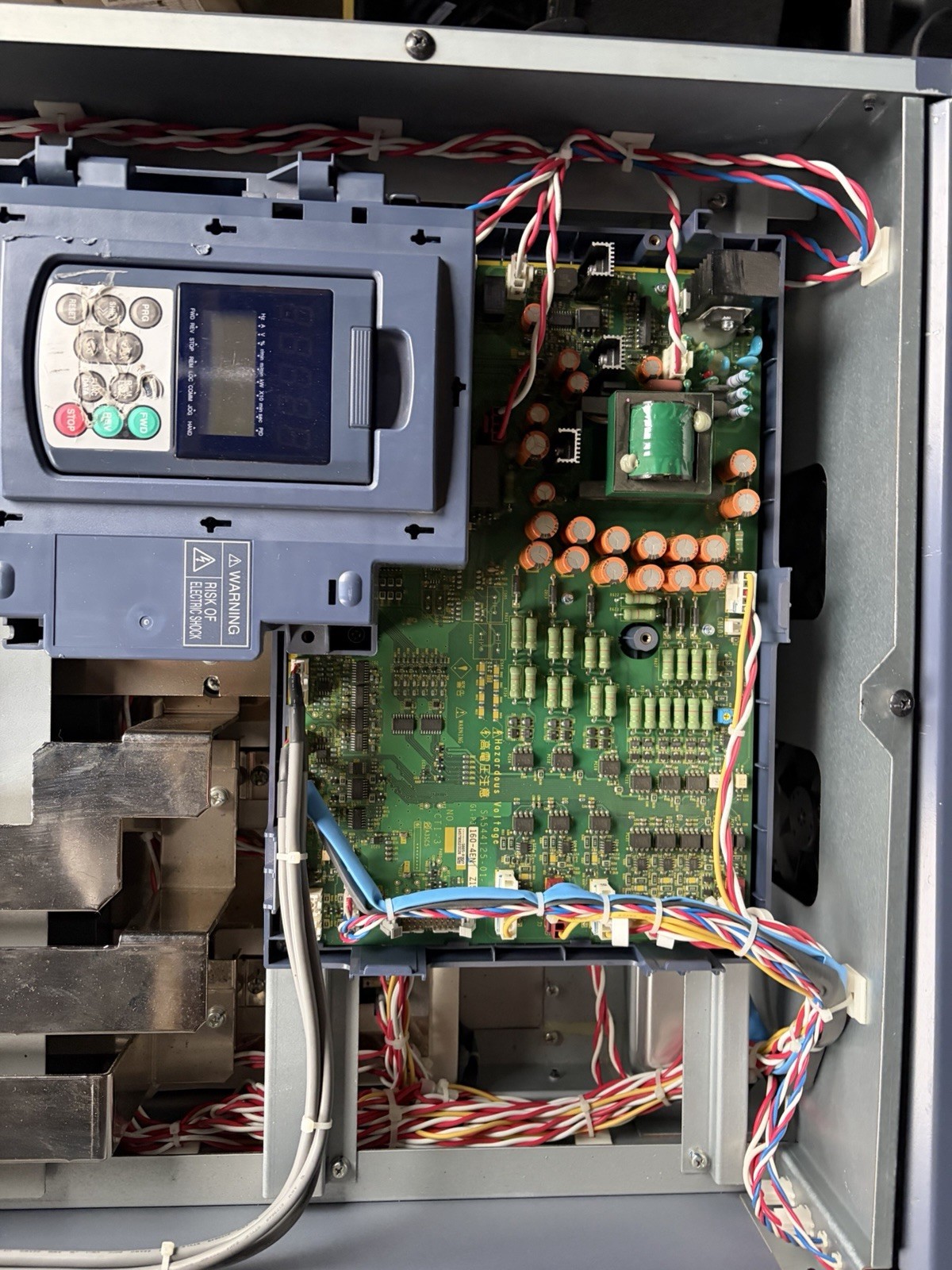 300 HP VFD TECO Westinghouse EQ7-4300-C 480 V 377A VFD EQ7 Series